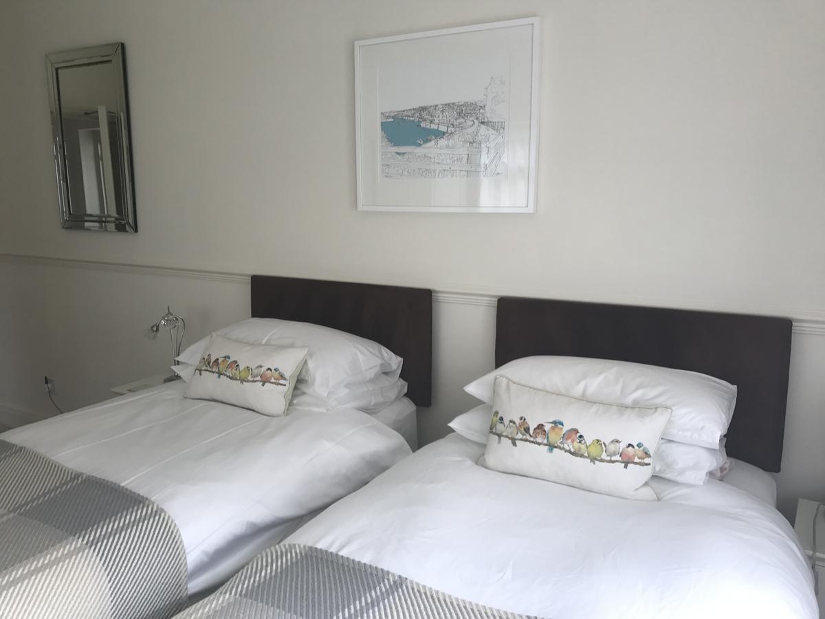 سيدموث Coombe Bank Guest House المظهر الخارجي الصورة